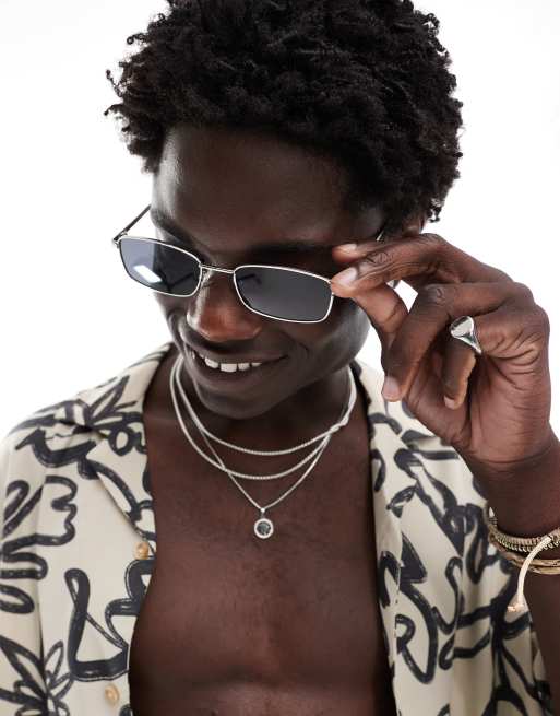ASOS DESIGN - Lunettes de soleil carrées en métal avec verres fumés - Argenté