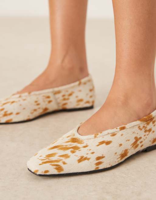 ASOS DESIGN - Lupin - Ballerines de qualité supérieure à bout effilé - Imprimé daim, 3 de 4