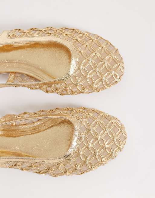 ASOS DESIGN - Lure - Ballerine intrecciate dorate con cinturino posteriore, 2 di 4