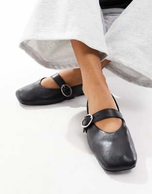 ASOS DESIGN - Luxe - Ballerinas im Mary-Jane-Stil aus hochwertigem Leder in Schwarz, weite Passform