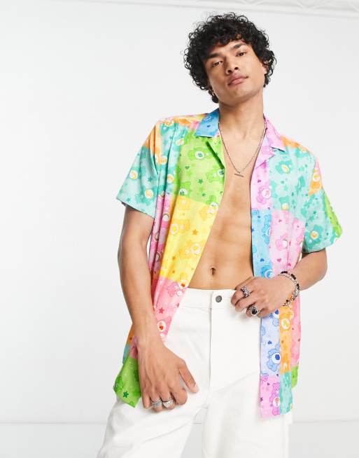 ASOS DESIGN – Luźna satynowa koszula w we wzór w stylu bandany z motywem Troskliwych Misiów