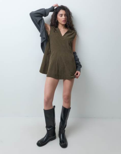 ASOS DESIGN luźna sukienka mini z dekoltem w serek i obniżoną talią, ze sztruksu, oliwkowa - view 1