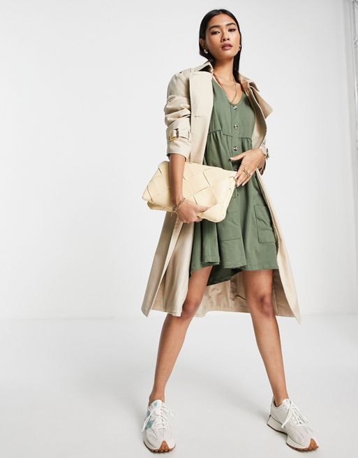 ASOS DESIGN – Luźna sukienka mini z zapięciem na guziki i kieszeniami w  kolorze khaki | ASOS
