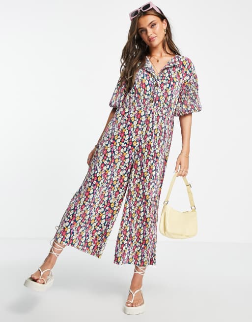 ASOS DESIGN – Luźny plisowany kombinezon w jasny kwiatowy wzór