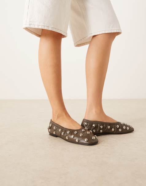 ASOS DESIGN - Lyle - Aangerimpelde ballerina's van premium leer met studs in groen - view 1