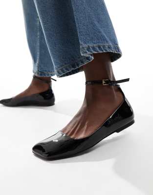 ASOS DESIGN ASOS DESIGN Lyra angle toe ballet in black