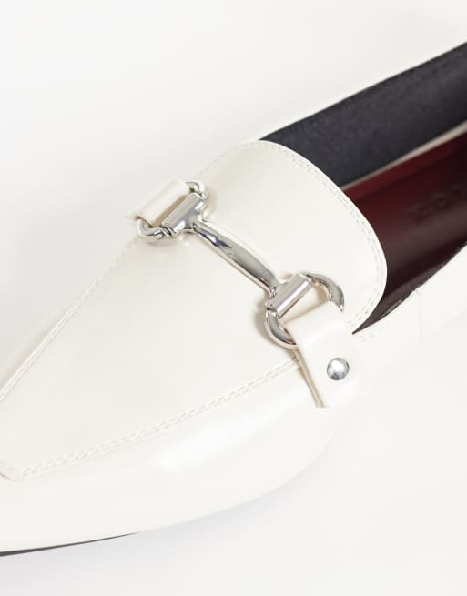 ASOS DESIGN Lyric snaffle detail pointed ballets in off white, 2 of 4