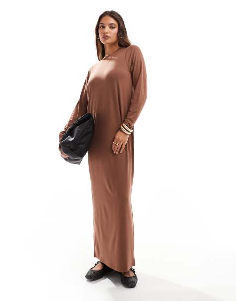 ASOS DESIGN - Lys, chokoladebrun og langærmet maxi-t-shirtkjole - view 1