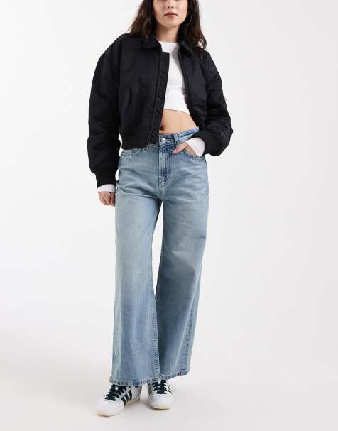 ASOS DESIGN - Lyseblå forvaskede og ankellange højtaljede jeans med vide ben - view 1