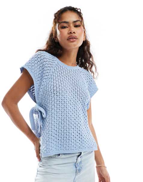 ASOS DESIGN - Lyseblå tabard-top i strik med rund hals og bindebånd i siderne - view 1