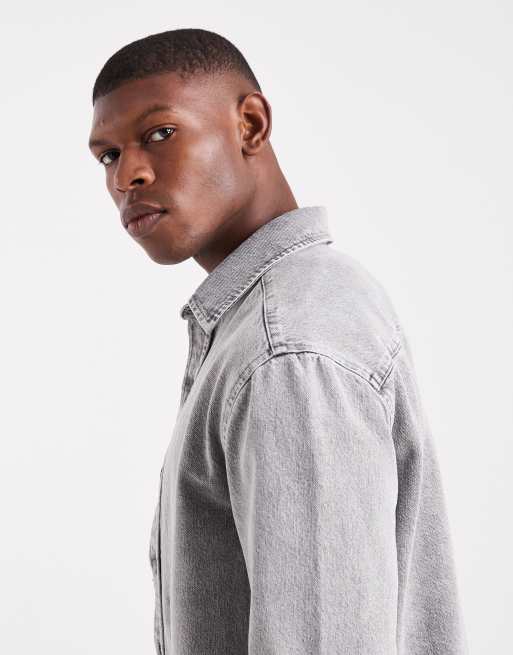 ASOS DESIGN - Lysegrå og forvasket denimskjorte med lange ærmer og almindelig pasform - Del af sæt, 4 af 5