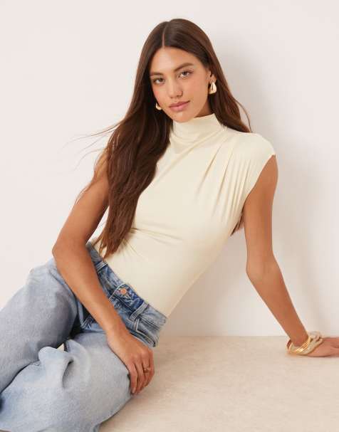 ASOS DESIGN - Lysegul bodystocking med afkortede ærmer og høj hals - view 1