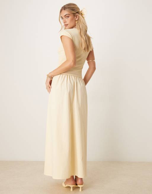ASOS DESIGN - Lysegul maxikjole i tekstureret poplinblanding med vingeærmer og lavtsiddende talje, 3 af 4