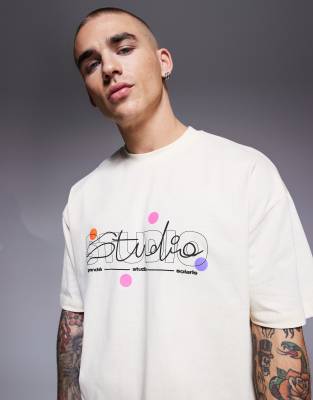 ASOS DESIGN - Lysegul og oversized T-shirt med firkantet pasform og grafisk puf-tekst - view 1