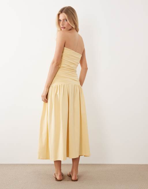 ASOS DESIGN - Lysegul rynket bandeau-maxikjole med lavtsiddende talje, 4 af 4