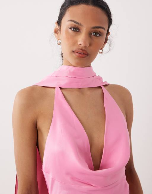 ASOS DESIGN - Lyserød maxikjole i satin med vandfaldsudskæring og tørklædedetalje, 3 af 4