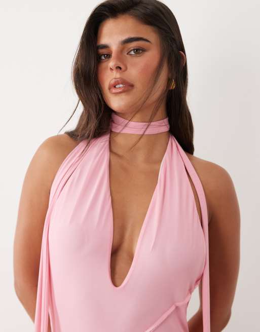 ASOS DESIGN - Lyserød maxikjole med dyb halterneck og tørklædedetalje samt sømdetaljer, 2 af 4
