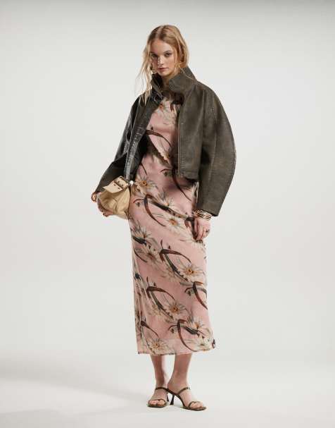 ASOS DESIGN - Lyserød slip-midaxikjole med halsudskæring og stribet margueritprint i chiffon - view 1