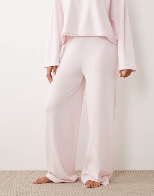 ASOS DESIGN - Lyserøde pyjamasbukser i blød jersey med brede ben og blomsterkant, 2 af 4