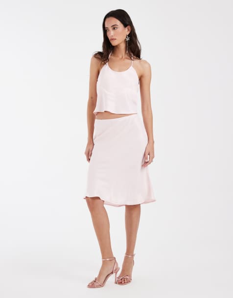 ASOS DESIGN - Lyserødt sæt med cami-top med halterneck og dyb rund hals i satin - view 1