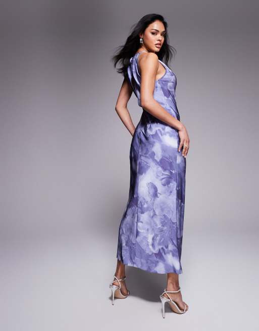 ASOS DESIGN - Lyslilla maxikjole med slids og abstrakt print i satin, 2 af 4