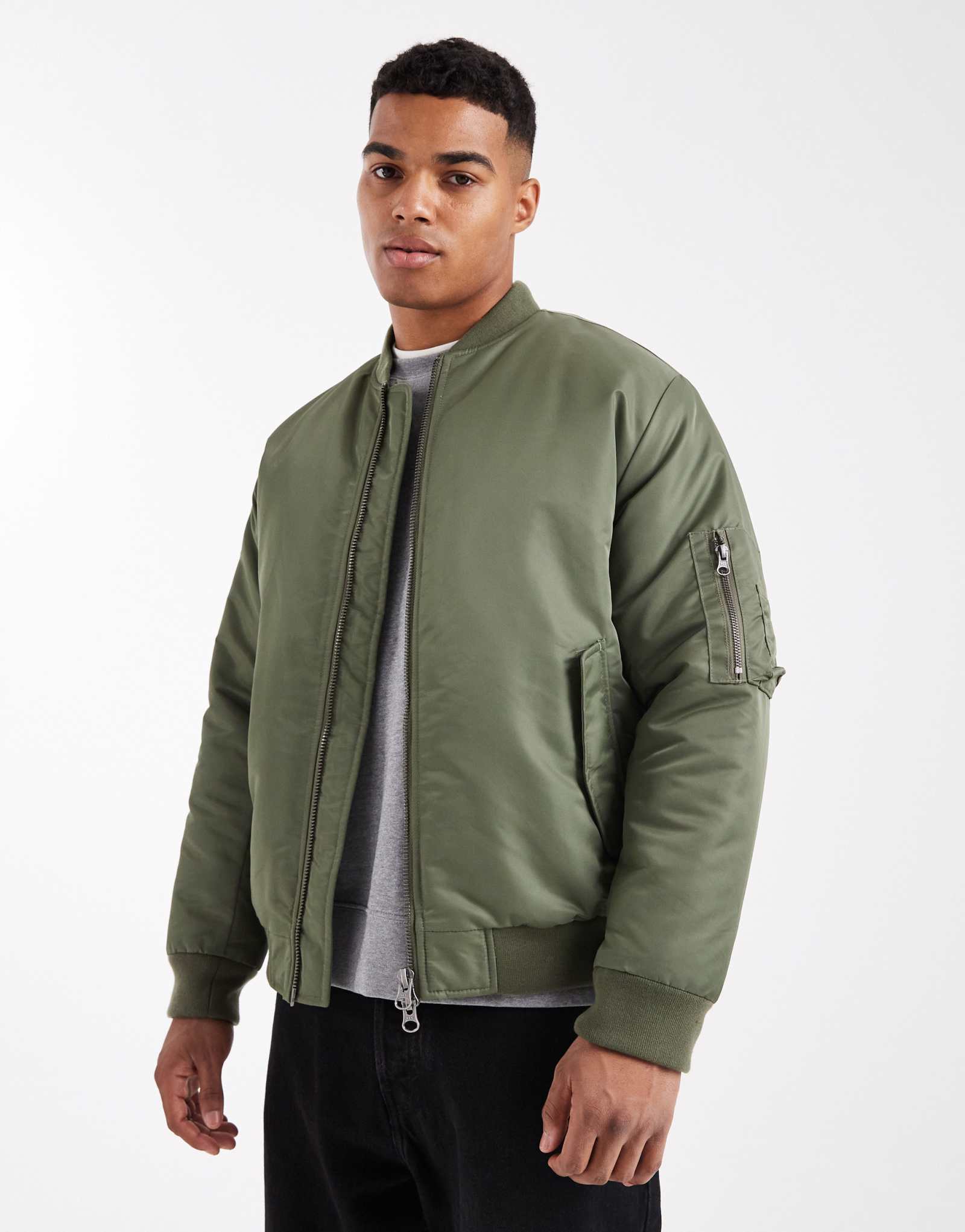 Куртка-бомбер ASOS DESIGN MA1 зеленого цвета хаки