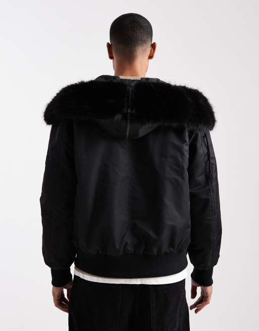 ASOS DESIGN – MA1-Bomberjacke in Schwarz mit Oversize-Schnitt und Kapuze mit Kunstpelzbesatz, 5 von 5