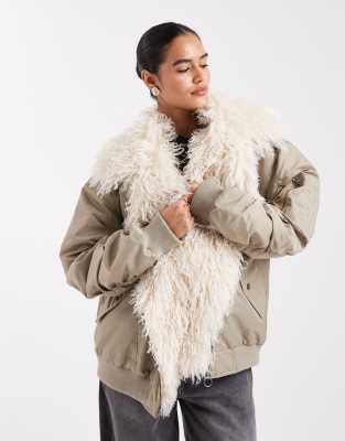 ASOS DESIGN - MA1 - Parka in Khaki mit zotteligem Kunstpelz-Grün