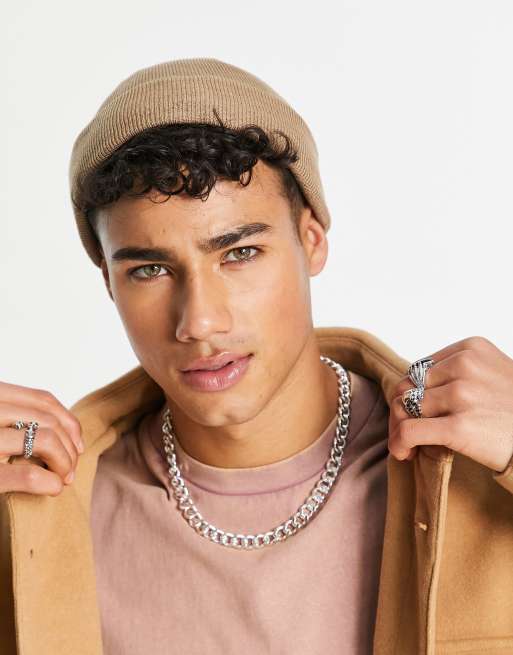 ASOS DESIGN – Mała prążkowana czapka beanie typu fisherman w beżowym kolorze