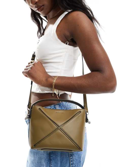 ASOS DESIGN – Mała torebka crossbody typu tote z ozdobnymi panelami i odpinanym paskiem w kolorze khaki