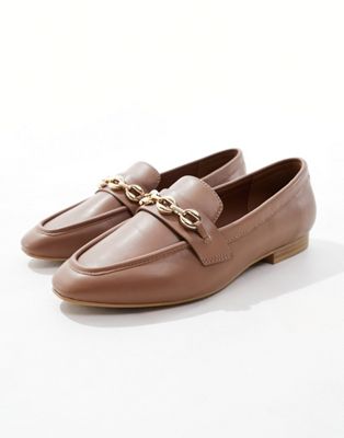  Macaroon chain loafer in Tan 
