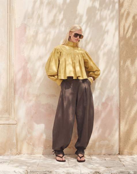 ASOS DESIGN maßgeschneiderte Ballonhose mit Volantsaum in Braun - view 1
