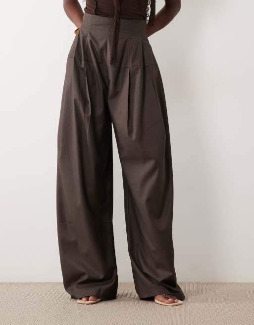 ASOS DESIGN maßgeschneiderte Hose mit weitem Bein und betonter Taille in Dunkelbraun, 4 von 5