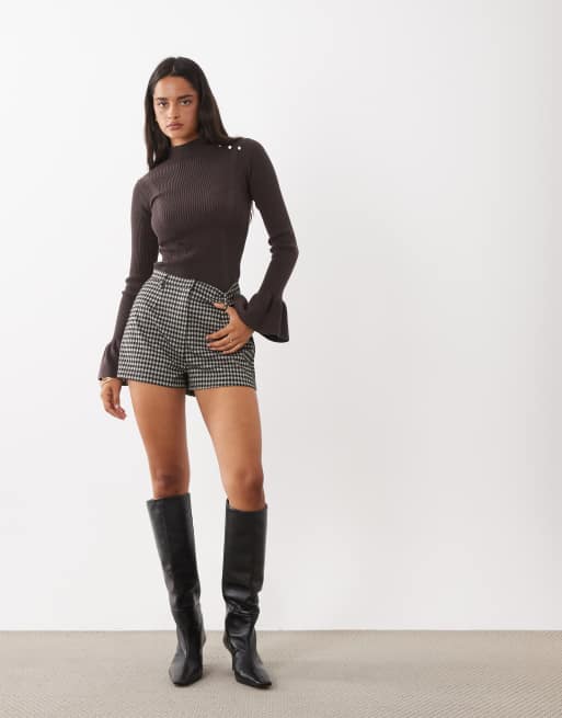 ASOS DESIGN maßgeschneiderte Micro-Shorts mit Hahnentrittmuster, 2 von 5
