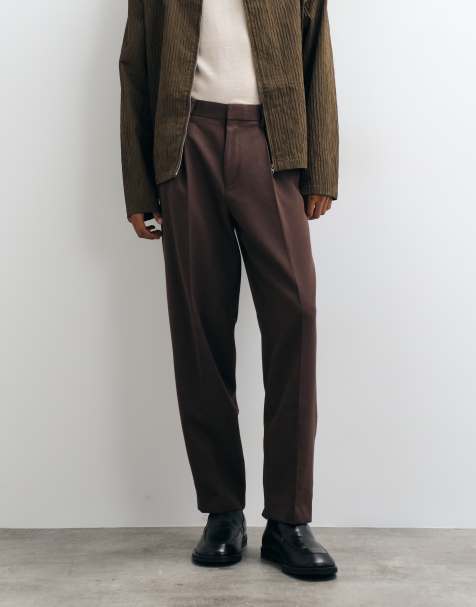 ASOS DESIGN maßgeschneiderte, plissierte Oversize-Tapered-Hose in Dunkelbraun mit Mikrostruktur - view 1