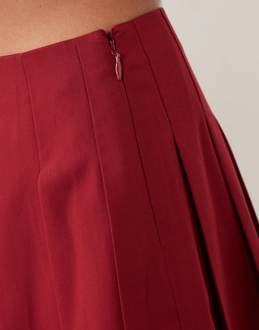 ASOS DESIGN maßgeschneiderter Plisseerock in Dunkelrot, 5 von 5