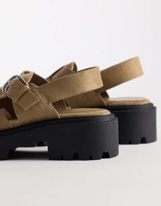 ASOS DESIGN Magic chunky fisherman shoes in sand suedette, 3 of 4