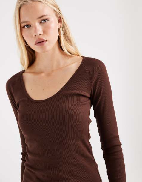 ASOS DESIGN maglia a coste con scollo ampio e maniche lunghe color cioccolato - view 1