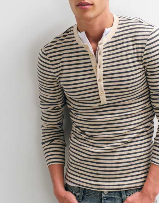 ASOS DESIGN maglia henley muscle fit a maniche lunghe a righe in stone e nero, 4 di 5