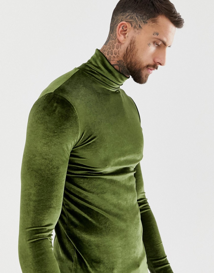 ASOS DESIGN - Maglietta a maniche lunghe attillata in velour elasticizzato kaki con collo risvoltato-Verde
