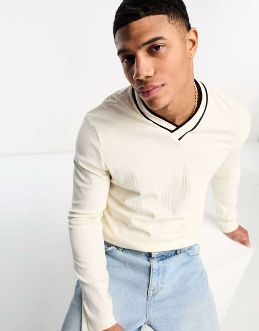 ASOS DESIGN - Maglietta a maniche lunghe elegante con scollo a V a costine color crema con bordino a contrasto