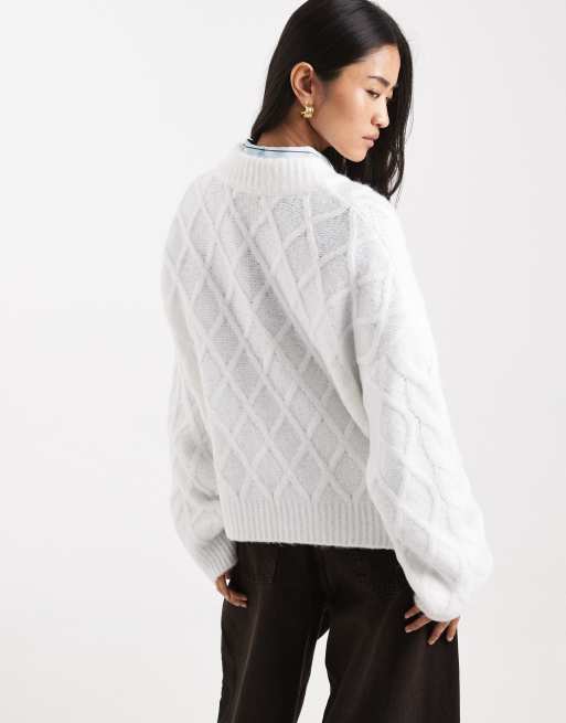 ASOS DESIGN - Maglione a trecce squadrato color crema con scollo a V alto, 4 di 4