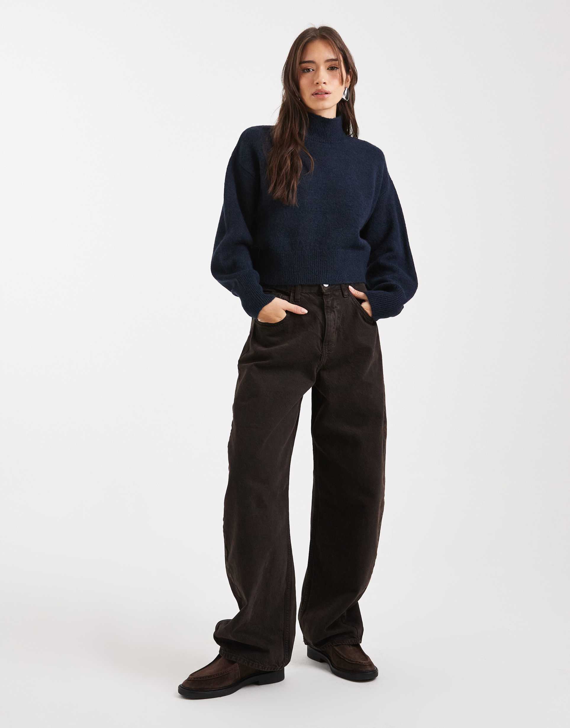 ASOS DESIGN - Maglione accollato blu navy