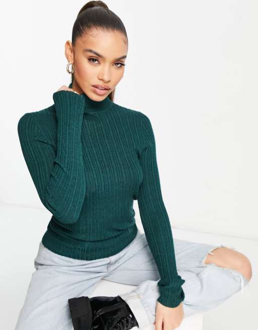 ASOS DESIGN - Maglione con collo alto a coste verde scuro