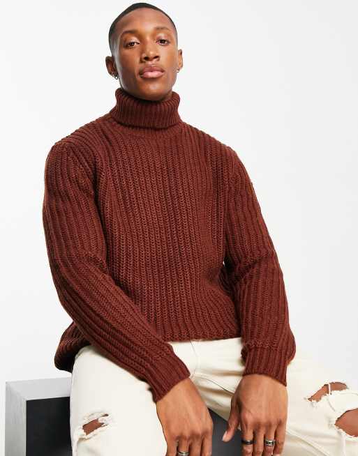 Maglia con collo alto hotsell