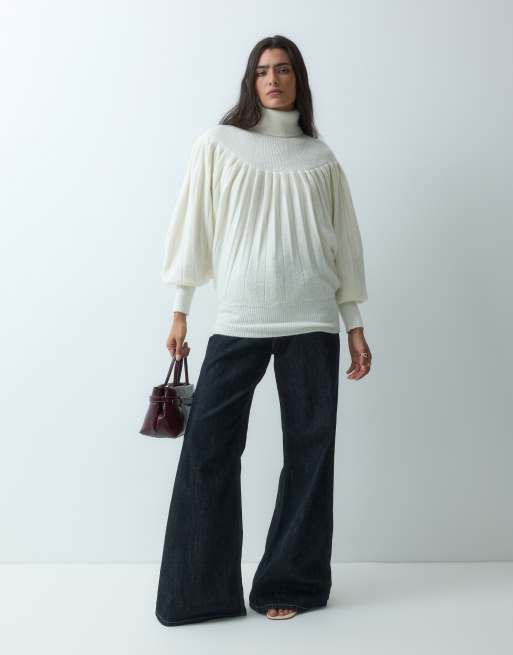 ASOS DESIGN maglione dolcevita plissettato color panna, 2 di 4