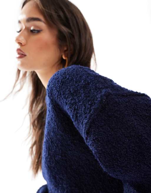 ASOS DESIGN - Maglione girocollo bouclé blu navy, 4 di 5