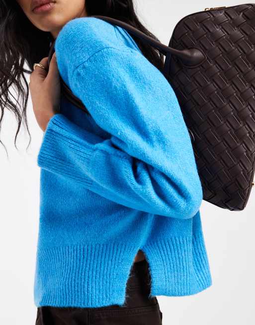 ASOS DESIGN - Maglione girocollo squadrato color blu acceso con spacco laterale, 3 di 4