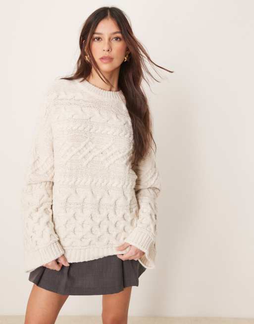 ASOS DESIGN - Maglione lavorato a trecce oversize color écru