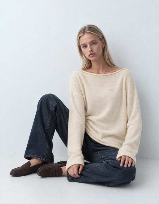 ASOS DESIGN maglione morbido con spalle scoperte color crema, 7 di 9